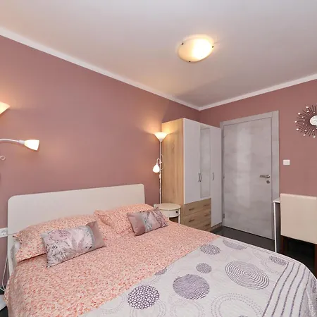 Marcela Apartamento Zadar