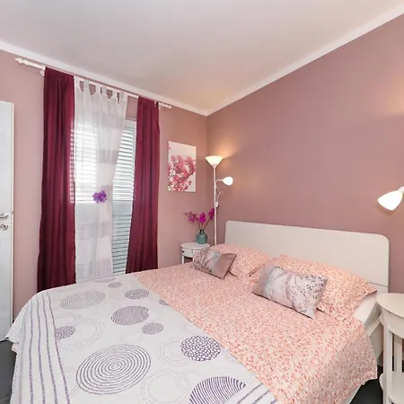 Apartman Marcela Zára